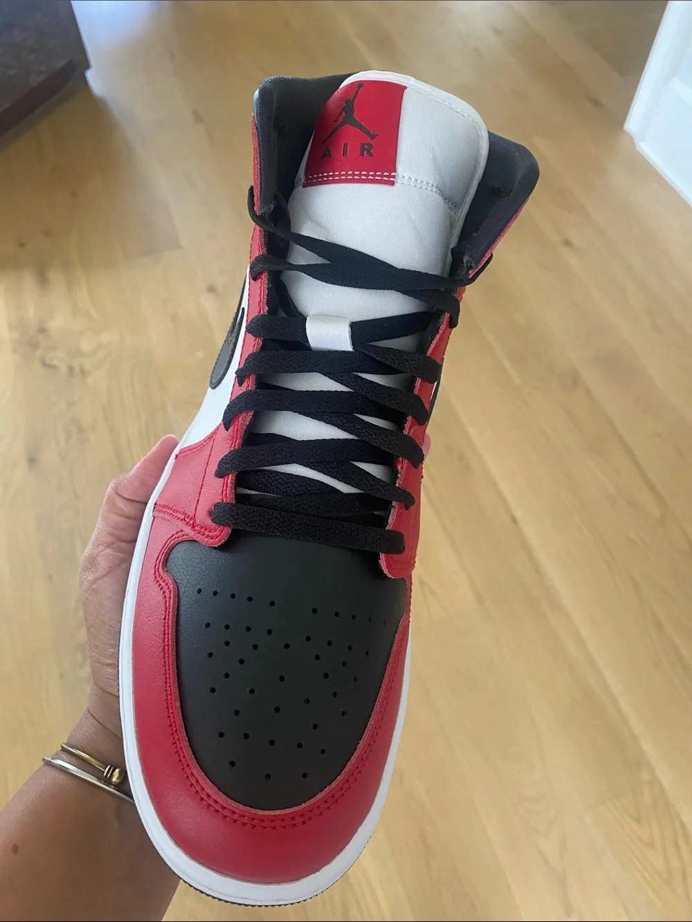 Jordan top white